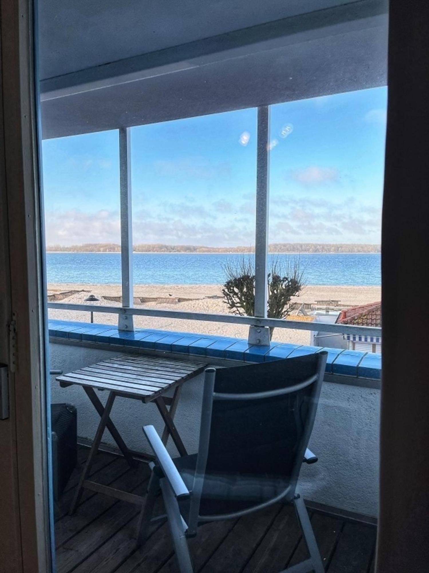 Fewo J 24 Laboe Buitenkant foto